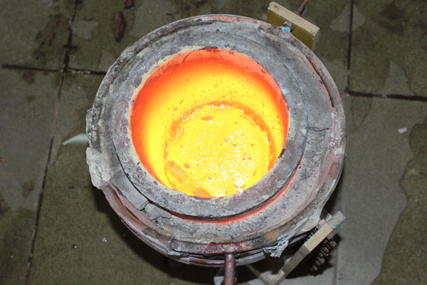 铝合金熔炼炉-环保生产厂家